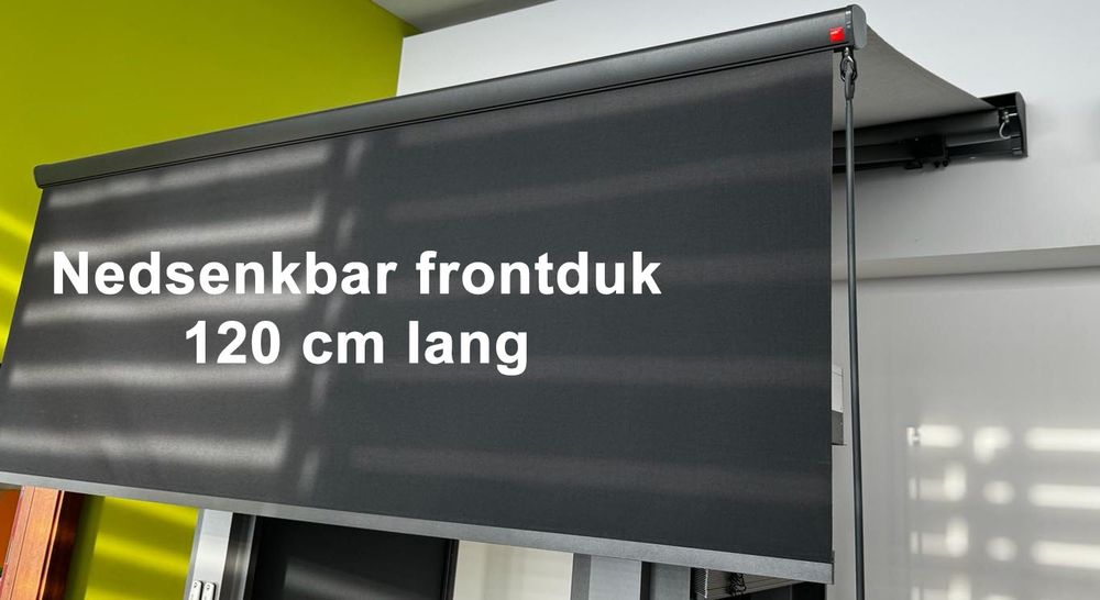 Markise - Bredde fra 475 til 530 cm x utfall 310 cm