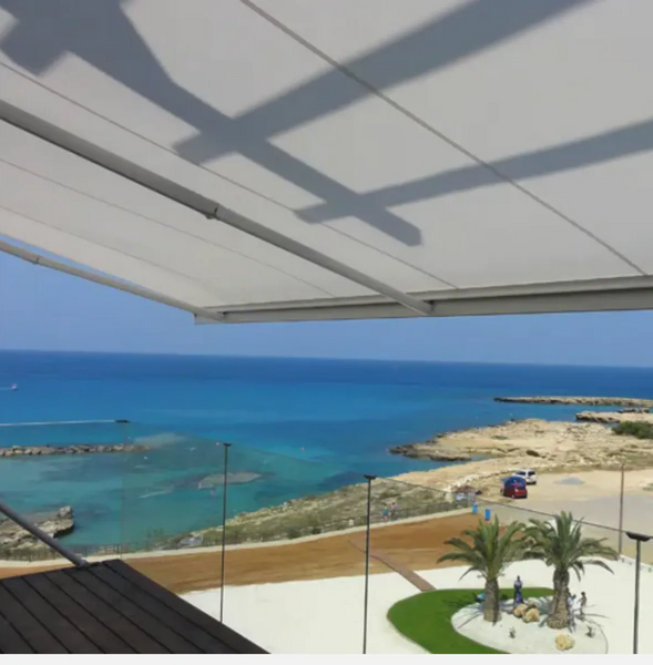 Hovedbilde Semi-kassettmarkise, Bredde 360-410 cm x 160 cm utfall