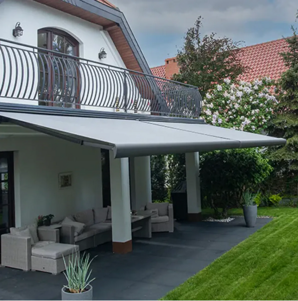 Hovedbilde Semi-Kassetmarkise, Bredde 535-590 cm x 310 cm utfall